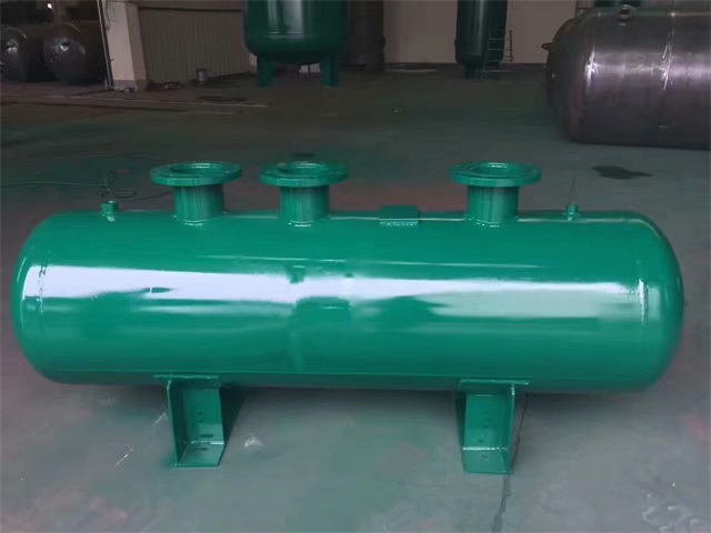 1679991473376569.jpeg 双桥双桥双桥蒸汽分气缸1.jpeg